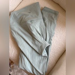 Light blue/green lulu leggings sz 8